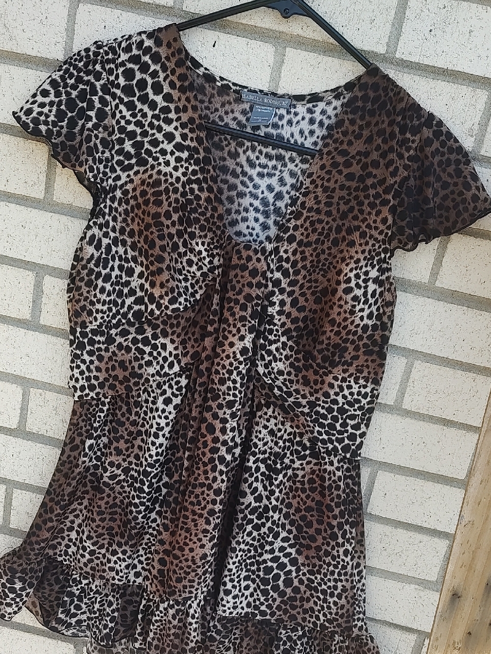 Leopard Top - Picture 5 of 9